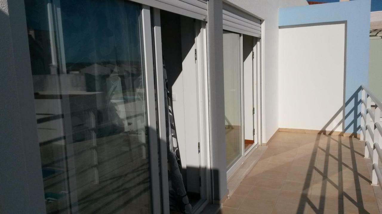 Townhous Praia Da Areia Branca Praia da Lourinhã Exterior foto